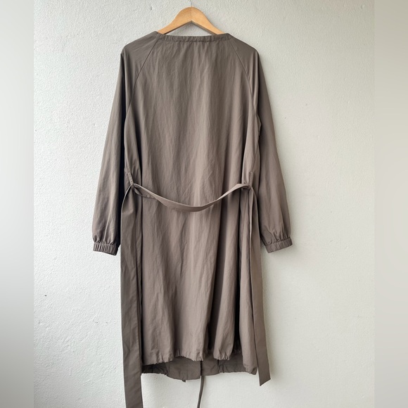 COS | Belted Midi Nylon Jacket - Picture 13 of 16